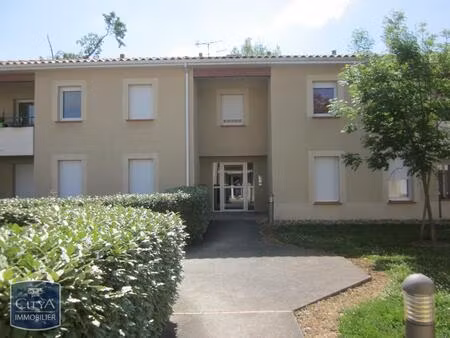 location appartement 2 pièces 47m² caussade 82300