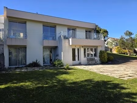 maison de luxe de 9 pièces en vente à la frette-sur-seine  île-de-france