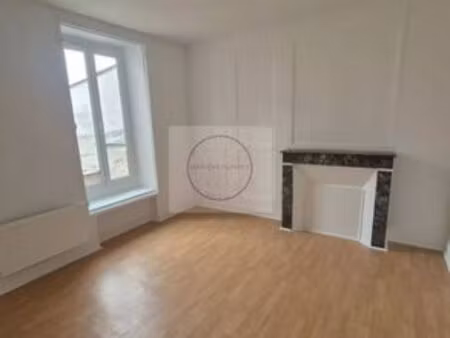 prestigieux immeuble de rapport en vente à la ferté-gaucher  île-de-france