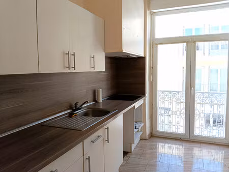 location appartement 3 pièces 78m²