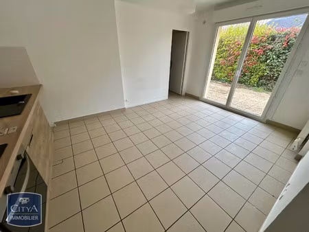 appartement à louer 2 pièces 31.32 m² - saint-germain-la-blanche-herbe (14) - 713€