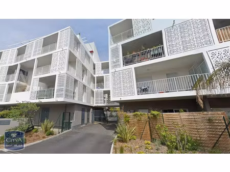 parking à louer 10 m² - cannes (06) - 160€