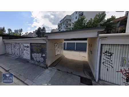 parking à louer - grenoble (38) - 92€