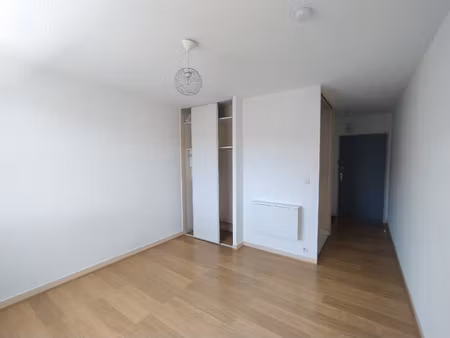 location appartement 1 pièce 21m²