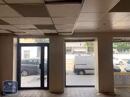 location local commercial 46m² st etienne 42100