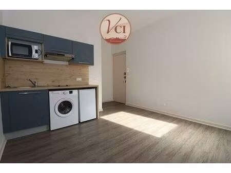 location appartement 3 pièces 43m² vichy 03200