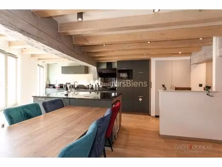 appartement coup de coeur  ancien rénové plein centre ville au calme