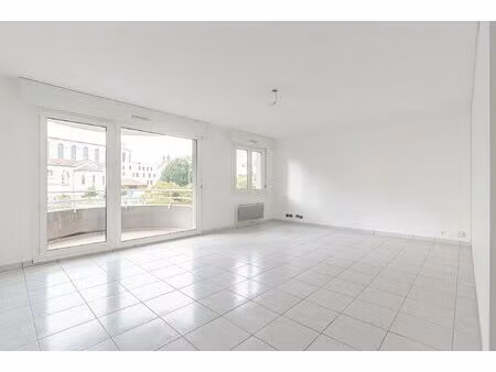 location appartement 3 pièces 83m² grenoble 38000