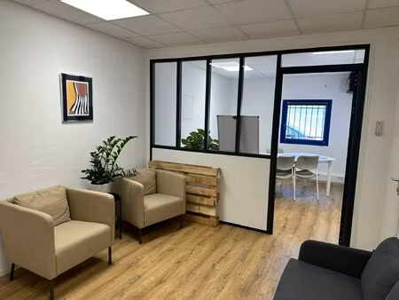 location local professionnel 140m² valence 26000