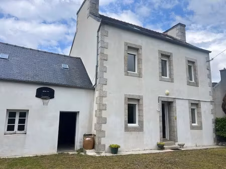 vente maison 5 pièces 97 m² à lampaul-guimiliau (29400)  192 600 €