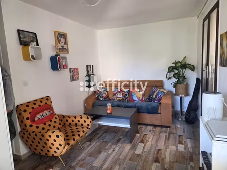 appartement 1 pièce - 25 m²