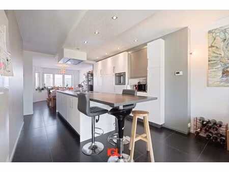 moderne 3-gevelwoning te koop