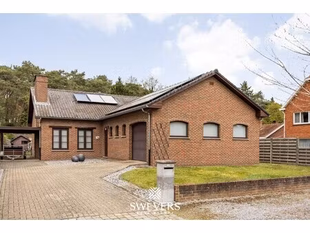 gelijkvloerse woning met 3 slaapkamers en zicht op groen in paal