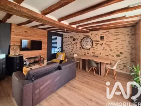 maison de village à trémentines (49340)