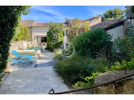 villa de luxe à vendre à uzès : 1 350 000 € | 242m²