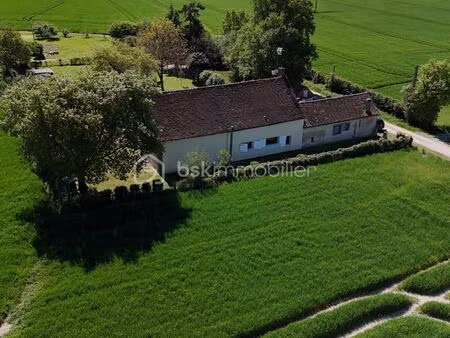 maison de 100 m² à charny
