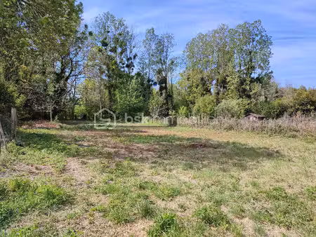 terrain de 1 959 m² à villeneuve-l'archeveque