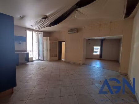 a vendre : maison 5 pièces de 105 55m² + cave de 32m² à agde