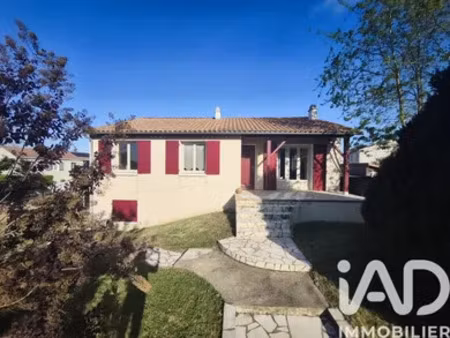 maison à aiffres (79230)