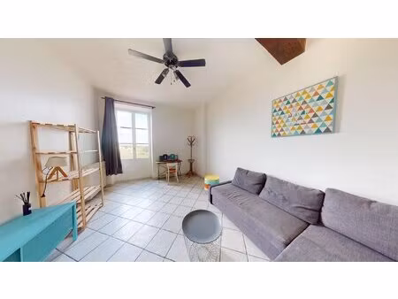 a louer - appartement 1 pièce à chartres