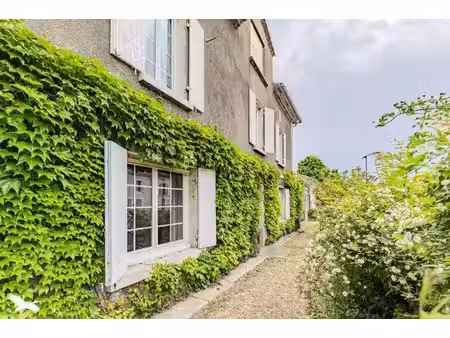 vente maison 7 pièces 162 m² à lamothe-montravel (24230)  213 000 €