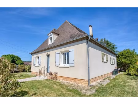 vente maison 6 pièces 140 m² à le bugue (24260)  251 904 €