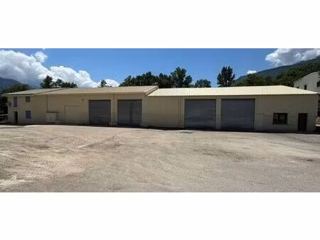 location entrepôt saint vincent de mercuze 38660 450m²
