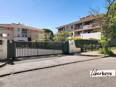 studio 30 m² + place de stationnement privée - aix-en-provence