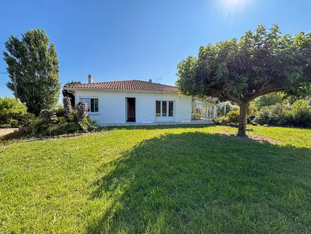 vente maison 7 pièces 215 m² à sainte-croix-du-mont (33410)  286 000 €