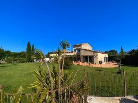 bastide contemporaine alpilles sud