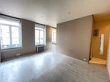location appartement 1 pièce 25m² lille 59000
