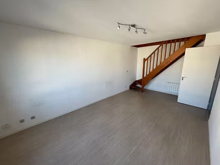 location appartement 2 pièces 44m² lille 59000