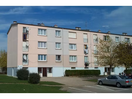 à louer - appartement t3 à auxonne