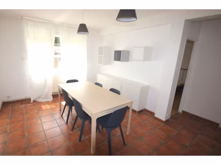 location appartement 3 pièces 65m² lille 59000