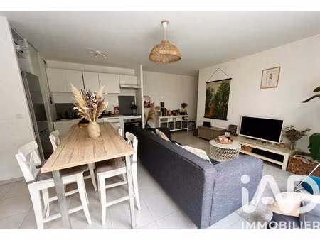 vente appartement 3 pièces à bordeaux (33000) : à vendre 3 pièces / 61m² bordeaux