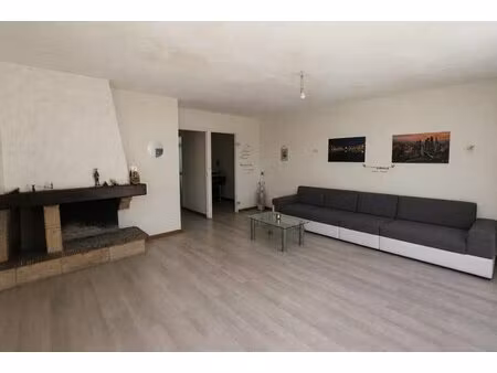 maison 4 pièces louée à saint-estèphe