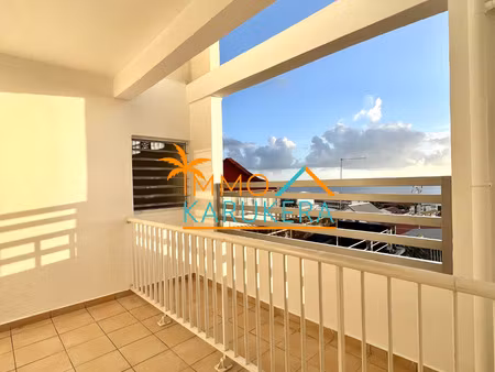 location appartement 3 pièces 80m² basse terre 97100