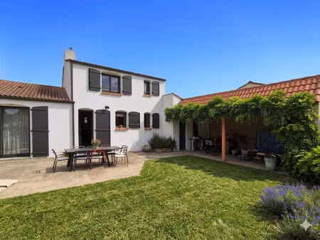 vente maison 4 pièces  102.31m²  liré