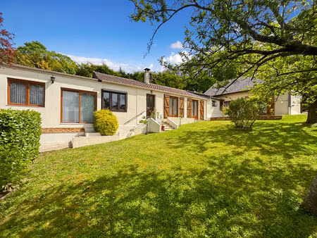vente maison 6 pièces  184.00m²  vaux