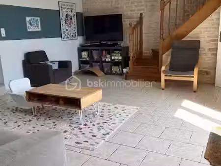 vente maison 7 pièces 156 m² à niort (79000)  299 000 €