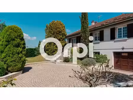 vente maison 4 pièces 101 m² à chateauneuf (42800)  325 000 €