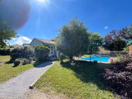 vente maison 4 pièces 100 m² à villenave-d'ornon (33140)  342 000 €