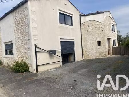 vente maison à longèves (17230) : à vendre / 140m² longèves