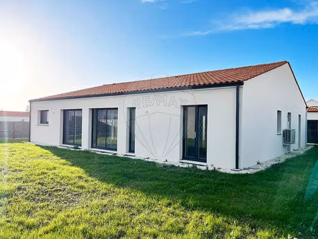 vente maison 5 pièces 140m2 médis 17600 - 480000 € - surface privée