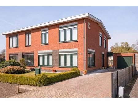 huis te koop in wuustwezel met 5 slaapkamers