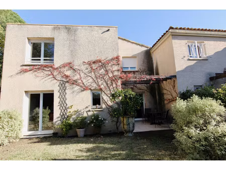 appartement 5 pièces avec jardin  double garage