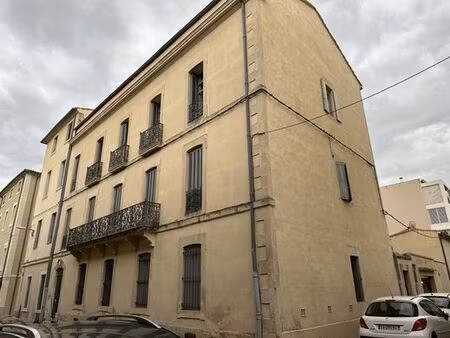 maison de 12 chambres de luxe en vente à nîmes  france