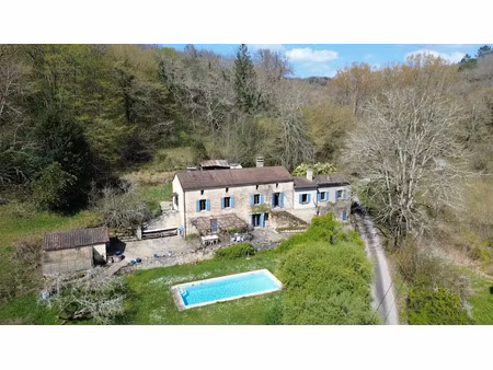 vente maison 6 pièces 143 m² à sarlat-la-caneda (24200)  385 000 €