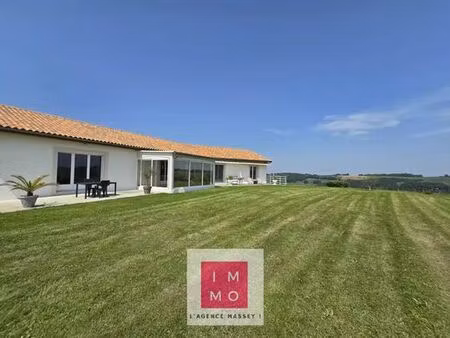 maison de luxe de 3 chambres en vente à bagnères-de-bigorre  occitanie