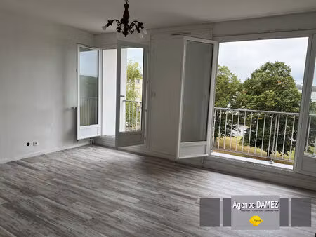 location appartement 2 pièces 53m²